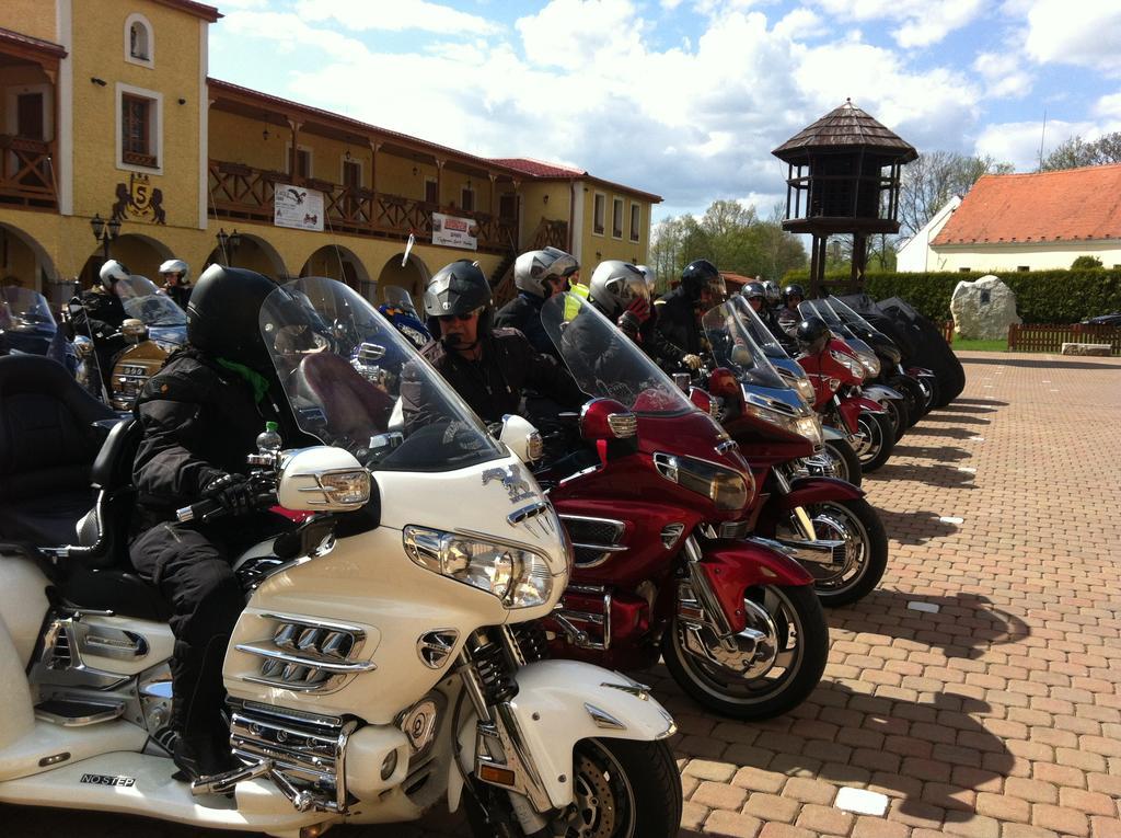 Hotel Resort Stein Cheb Exterior photo
